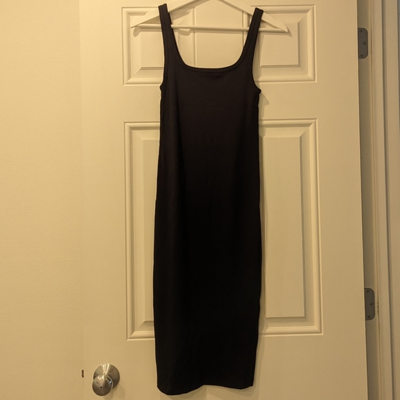 Aritzia Wilfred Free black Go To Tank Dress in size XS - Picture 2 of 3